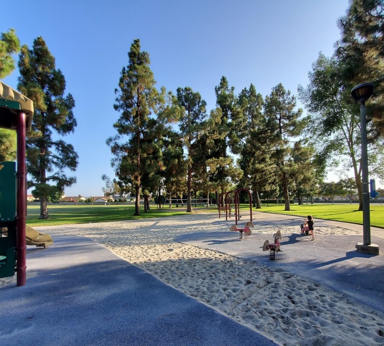 Presley Park (Irvine,&nbspCA)